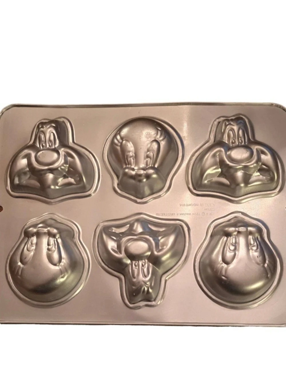VTG 1994 Wilton Warner Bros Tweety & Sylvester Muffin Cake Mold Pan 6 Cavity